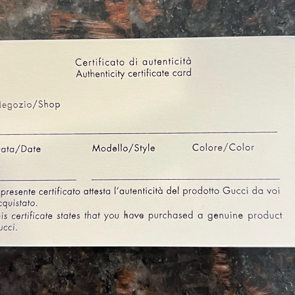 Gucci Black and Green Square Sunglasses - Picture 7 of 7